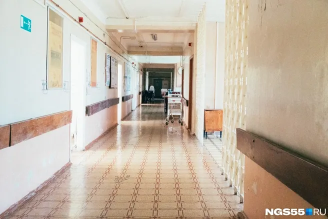 В омских больницах пациентов укрывают из-за угрозы БПЛА