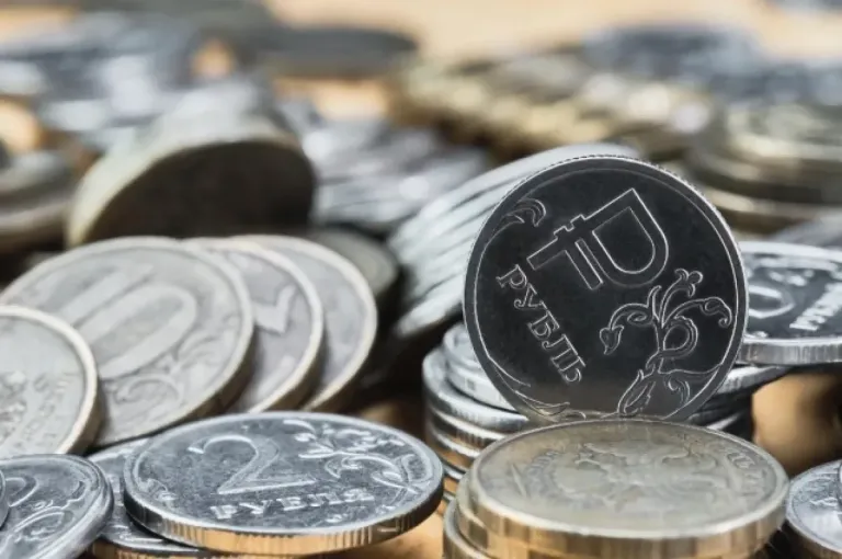 Омичам напомнили о двойной оплате работы 4 ноября
