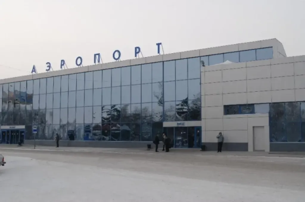 Омский аэропорт снял ограничения после атаки БПЛА