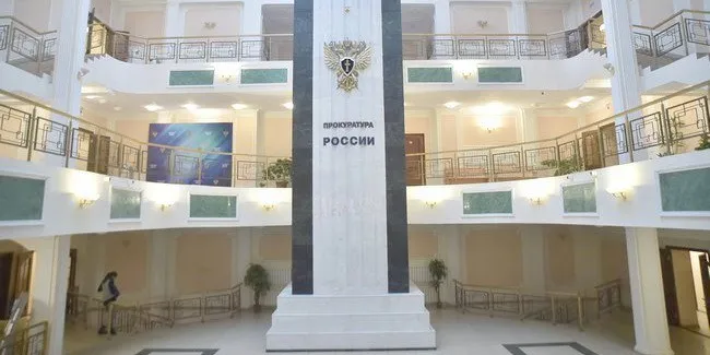 Суд обязал расселить аварийный дом в Береговом