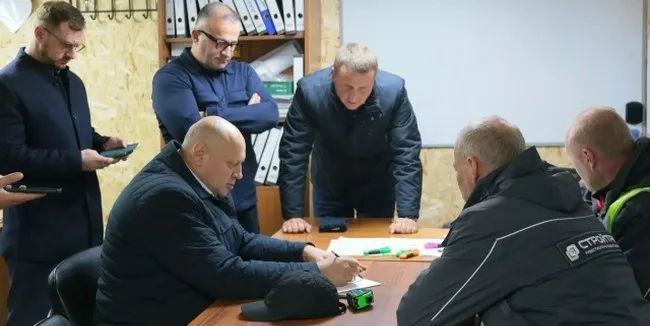 Ремонт моста имени 60-летия ВЛКСМ продолжится, контракт не расторгнут